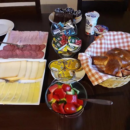 Inn Nad Bisonem Hlinsko